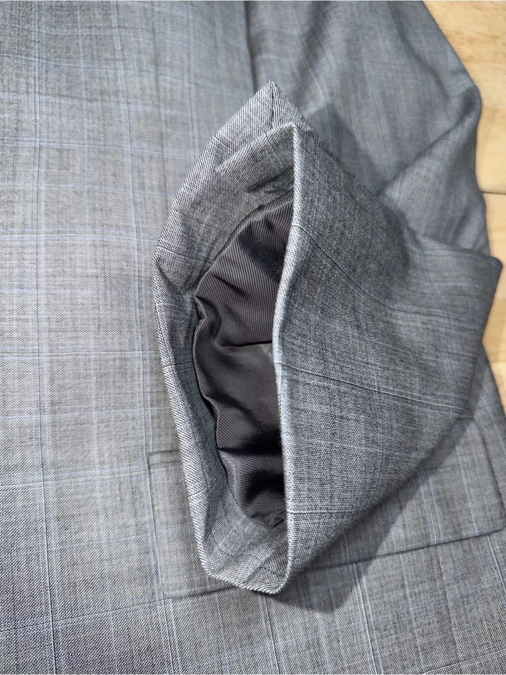Jos. A. Bank Wool Gray Blue Plaid Two Button Mens Blazer 50R Sport Coat